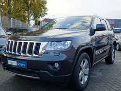 Grau Gebraucht 2011 Jeep Grand Cherokee Limited SUV | 13.980 € (Etwas zu teuer)