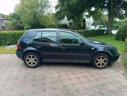 Schwarz Gebraucht 2000 VW Golf IV Kleinwagen | 425 € (Superpreis)