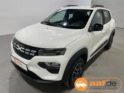 Weiß Gebraucht 2022 Dacia Spring Essentiel Kleinwagen | 10.950 € (Fairer Preis)