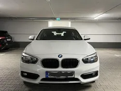 Weiß Gebraucht 2015 BMW 116 Advantage Kleinwagen | 6.500 €