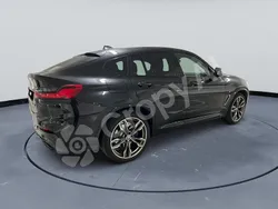 Schwarz Gebraucht 2018 BMW X4 SUV | 42.300 € (Etwas zu teuer)