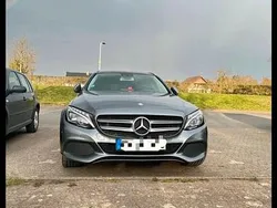 Silber Gebraucht 2016 Mercedes C300 Kombi | 16.900 €