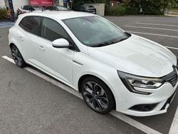 Weiß Gebraucht 2016 Renault Mégane IV Bose Edition Limousine | 8.400 € (Guter Preis)