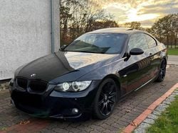Schwarz Gebraucht 2007 BMW 335 M Sport Coupé | 8.900 € (Guter Preis)
