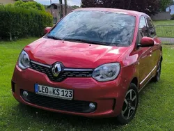 Rot Gebraucht 2019 Renault Twingo Intens Kleinwagen | 12.300 € (Guter Preis)