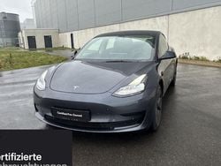 Silber Gebraucht 2021 Tesla Model 3 Standard Range Limousine | 23.600 € (Fairer Preis)