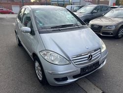 Silber Gebraucht 2007 Mercedes A170 Elegance Limousine | 4.499 € (Guter Preis)