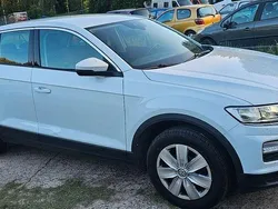 Weiß Gebraucht 2019 VW T-Roc Basis SUV | 15.300 € (Teuer)