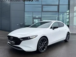 Weiß Neu 2025 Mazda 3 Homura-Line Limousine | 27.390 € (Guter Preis)