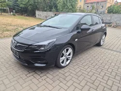Schwarz Gebraucht 2020 Opel Astra Limousine | 12.200 € (Guter Preis)
