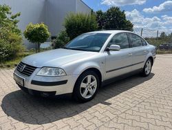 Silber Gebraucht 2002 VW Passat Comfortline Limousine | 4.490 € (Teuer)