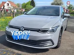 Grau Gebraucht 2023 VW Golf VIII Move Limousine | 21.300 € (Superpreis)