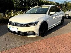 Weiß Gebraucht 2015 VW Passat Highline Limousine | 12.000 € (Superpreis)