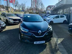 Sternenschwarz Gebraucht 2018 Renault Kadjar Life SUV | 10.200 € (Guter Preis)