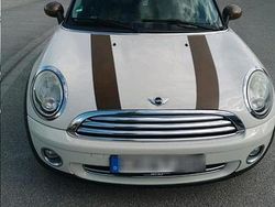 Beige Gebraucht 2011 Mini ONE Kleinwagen | 5.000 € (Fairer Preis)
