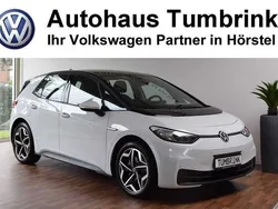 Gletscherweiß metallic schwarz Gebraucht 2023 VW ID.3 Pro Performance Kleinwagen | 35.950 €