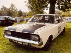 Beige Gebraucht 1968 Opel Rekord Limousine | 11.990 €