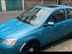 Blau Gebraucht 2004 Opel Corsa Kleinwagen | 990 € (Guter Preis)