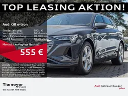 Grau Gebraucht 2024 Audi Q8 e-tron Advanced SUV | 63.490 € (Fairer Preis)