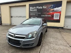 Silber Gebraucht 2004 Opel Astra Elegance Limousine | 999 € (Superpreis)