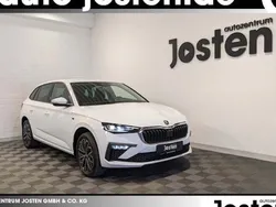 Moonweiß perleffekt Neu 2025 Skoda Scala Tour Kleinwagen | 24.390 € (Fairer Preis)