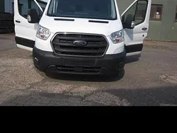 Weiß Gebraucht 2020 Ford Transit Van / Kleinbus | 16.300 € (Etwas zu teuer)