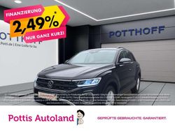 Schwarz Gebraucht 2024 VW T-Roc Life SUV | 22.177 € (Guter Preis)