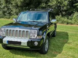 Schwarz Gebraucht 2009 Jeep Commander Overland SUV | 16.300 € (Etwas zu teuer)