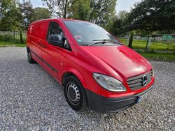 Rot Gebraucht 2025 Mercedes Vito Limousine | 3.100 €