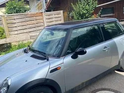 Grün Gebraucht 2002 Mini Cooper Kleinwagen | 990 € (Fairer Preis)