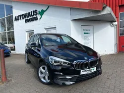 Schwarz Gebraucht 2019 BMW 225 Active Tourer Luxury Line Van / Kleinbus | 15.990 € (Fairer Preis)