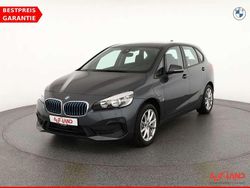 Grau Gebraucht 2018 BMW 225 Active Tourer Advantage Van / Kleinbus | 17.990 € (Etwas zu teuer)