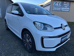 Pure white Gebraucht 2017 VW e-up! Kleinwagen | 9.699 € (Fairer Preis)