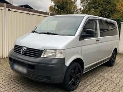 Grau Gebraucht 2006 VW T5 Van | 7.500 € (Fairer Preis)