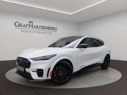 Weiß Gebraucht 2024 Ford Mustang Mach-E GT SUV | 49.980 € (Guter Preis)