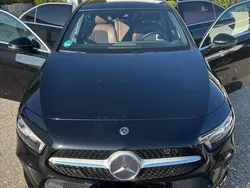 Schwarz Gebraucht 2019 Mercedes A200 Limousine | 24.999 € (Etwas zu teuer)