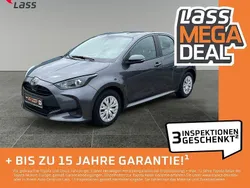 Grau Gebraucht 2022 Toyota Matrix Comfort Kleinwagen | 12.980 € (Fairer Preis)