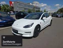 Weiß Gebraucht 2021 Tesla Model 3 Long Range Limousine | 29.600 € (Fairer Preis)