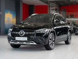 Nachtschwarz Gebraucht 2022 Mercedes GLA180 Business SUV | 32.980 € (Fairer Preis)