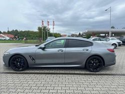 Grau Gebraucht 2024 BMW 840 Sport Line Coupé | 69.990 € (Guter Preis)