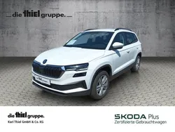 Weiß Gebraucht 2024 Skoda Karoq Selection SUV | 32.490 € (Fairer Preis)