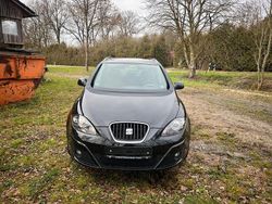 Schwarz Gebraucht 2013 Seat Altea XL Stylance Van / Kleinbus | 3.990 € (Guter Preis)