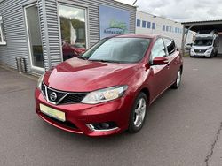Rot Gebraucht 2016 Nissan Pulsar Limousine | 10.980 € (Fairer Preis)