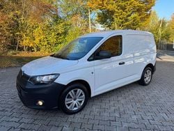 Weiß Gebraucht 2021 VW Caddy Comfortline Van / Kleinbus | 15.900 € (Guter Preis)