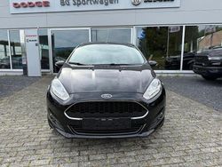 Shadow black Gebraucht 2017 Ford Fiesta Celebration Kleinwagen | 8.890 € (Fairer Preis)