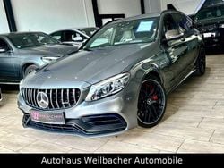 Grau Gebraucht 2019 Mercedes C63S AMG AMG Limousine | 52.490 € (Fairer Preis)