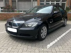 Schwarz Gebraucht 2006 BMW 318 Limousine | 2.900 € (Guter Preis)