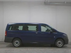 Stahlblau Gebraucht 2020 Mercedes Vito Van / Kleinbus | 29.980 € (Guter Preis)