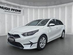 (hw2) deluxe white m Gebraucht 2024 Kia Ceed Vision Kombi | 20.999 € (Guter Preis)