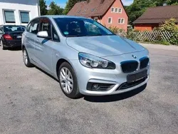 Grau Gebraucht 2015 BMW 218 Active Tourer Sport Line Van / Kleinbus | 12.690 € (Guter Preis)